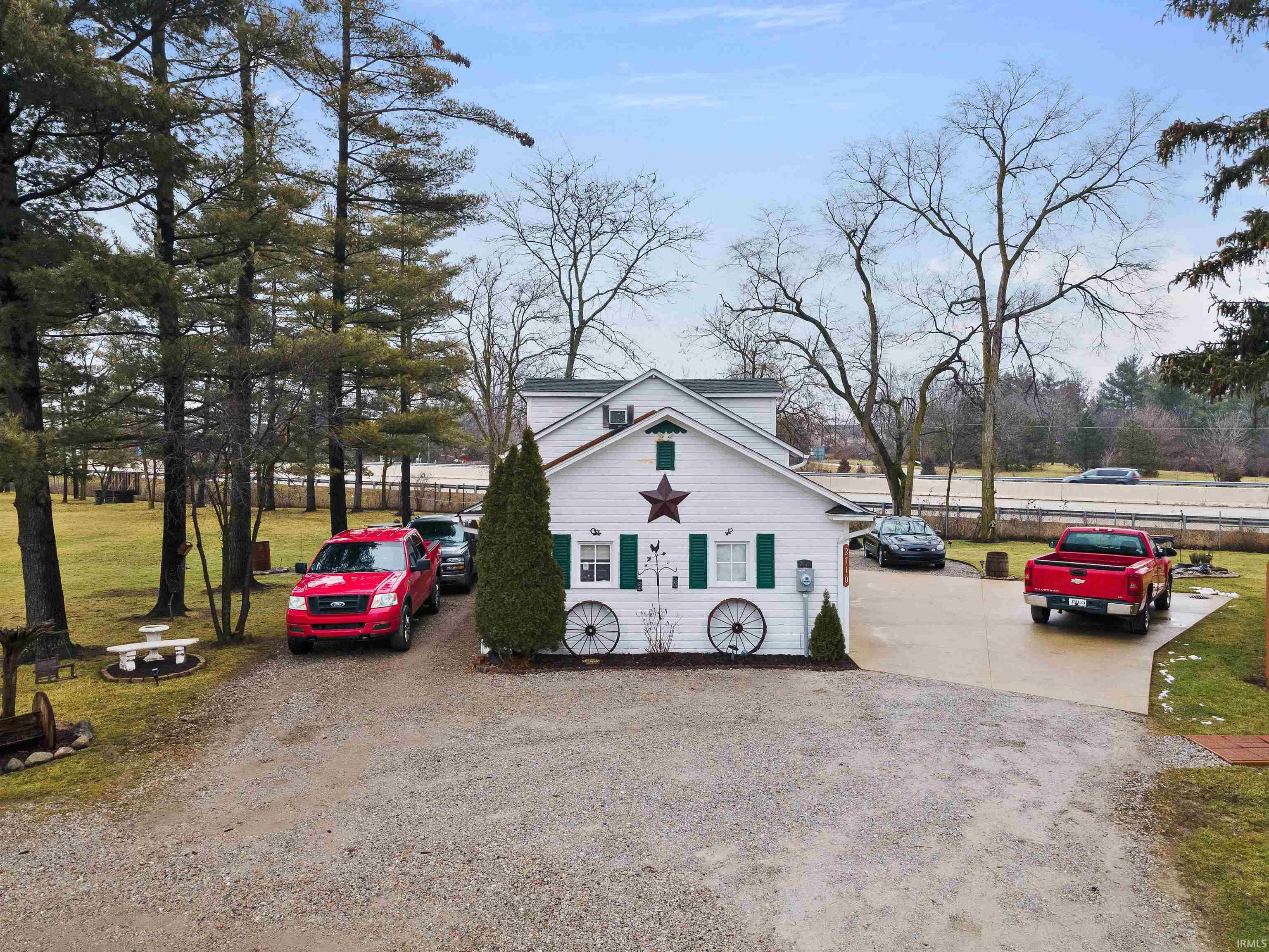 2624 Kroemer Road Fort Wayne, IN 46818 - Photo 7 of 35