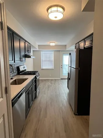 $2,250 | 506 Broadmoor Drive, Chesterfield, MO 63017