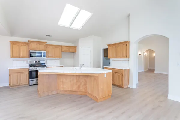 $535,000 | 2995 Henrys Fork Drive, Redding, CA 96002