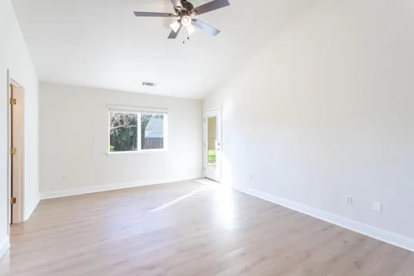 $535,000 | 2995 Henrys Fork Drive, Redding, CA 96002