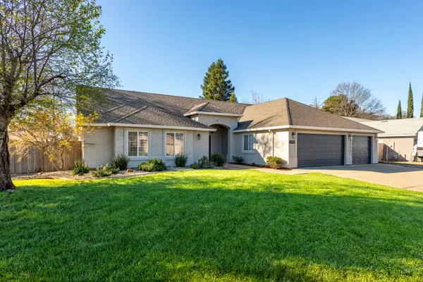 $535,000 | 2995 Henrys Fork Drive, Redding, CA 96002