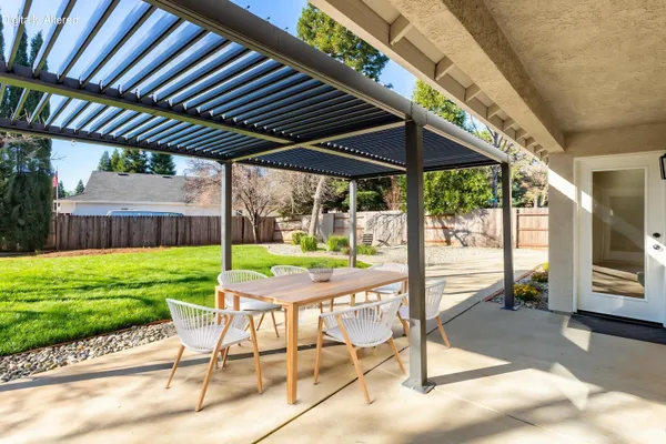 $535,000 | 2995 Henrys Fork Drive, Redding, CA 96002