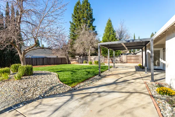 $535,000 | 2995 Henrys Fork Drive, Redding, CA 96002