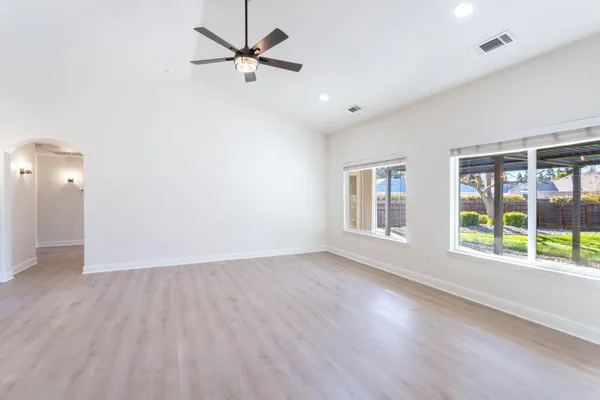 $535,000 | 2995 Henrys Fork Drive, Redding, CA 96002