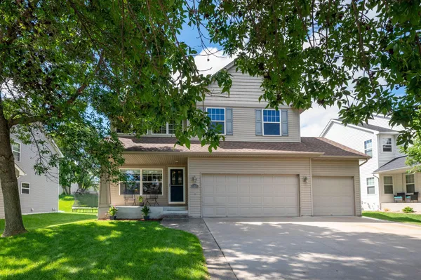 $450,000 | 11501 20th Street Northeast, St. Michael, MN 55376