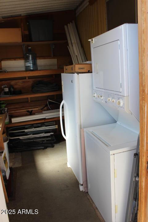 11425 East University Drive, Unit 63 Apache Junction, AZ 85120 - Photo 19 of 30 a utility room with dryer and washer