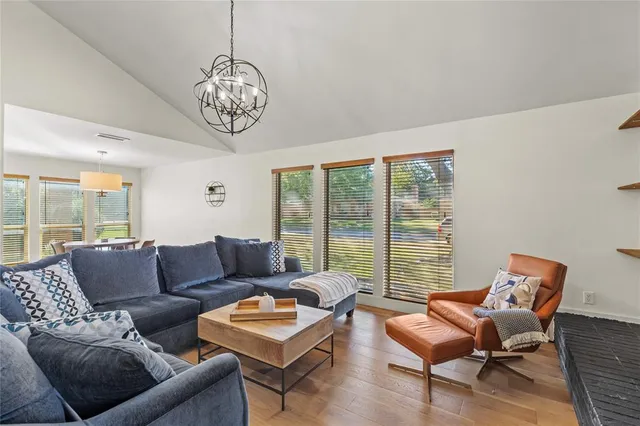 $500,000 | 1704 Elk Grove Drive, Richardson, TX 75081