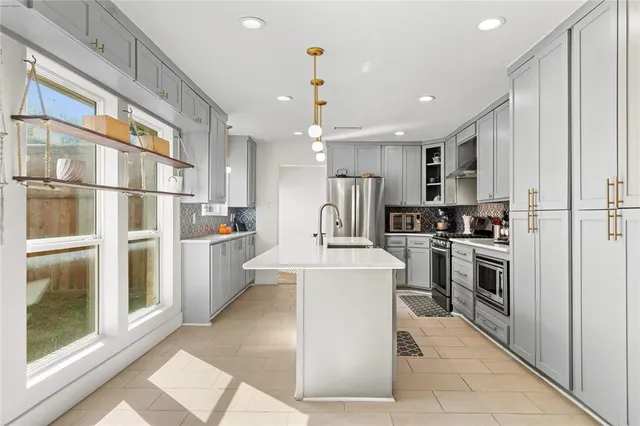 $500,000 | 1704 Elk Grove Drive, Richardson, TX 75081