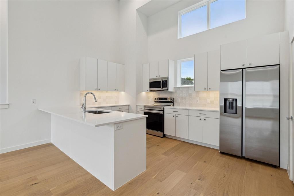 6144 Oram Street, Unit 5 Dallas, TX 75214 - Photo 6 of 30 Stainless steel appliances including fridge
