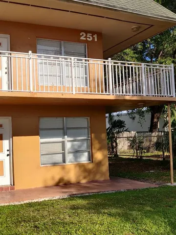 $135,000 | 251 Northwest 177th Street, Unit 119, Miami Gardens, FL 33169