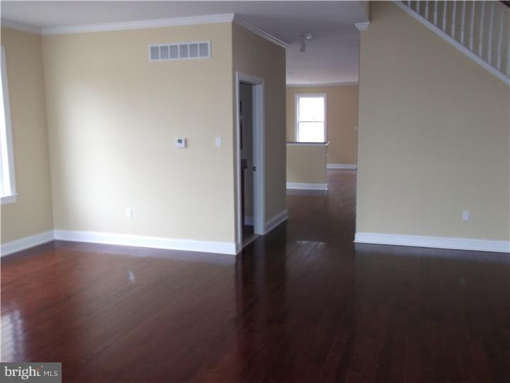 9237 Old Newtown Road Philadelphia, PA 19115 - Photo 4 of 19 Gallery Image 4