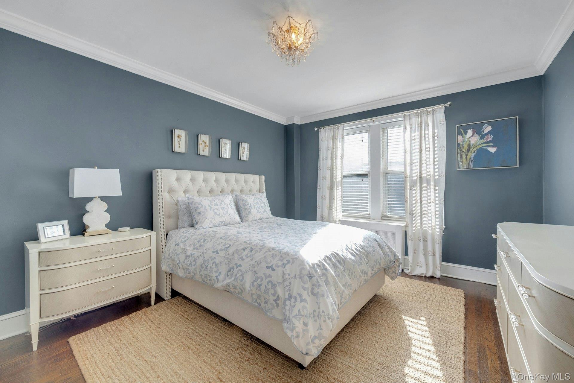 280 Bronxville Road, Unit 3W Bronxville, NY 10708 - Photo 17 of 19 a bedroom with a bed and a night stand