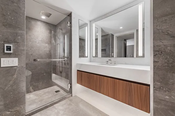 $6,500 | 111 West 56th Street, Unit 39G | Midtown Central