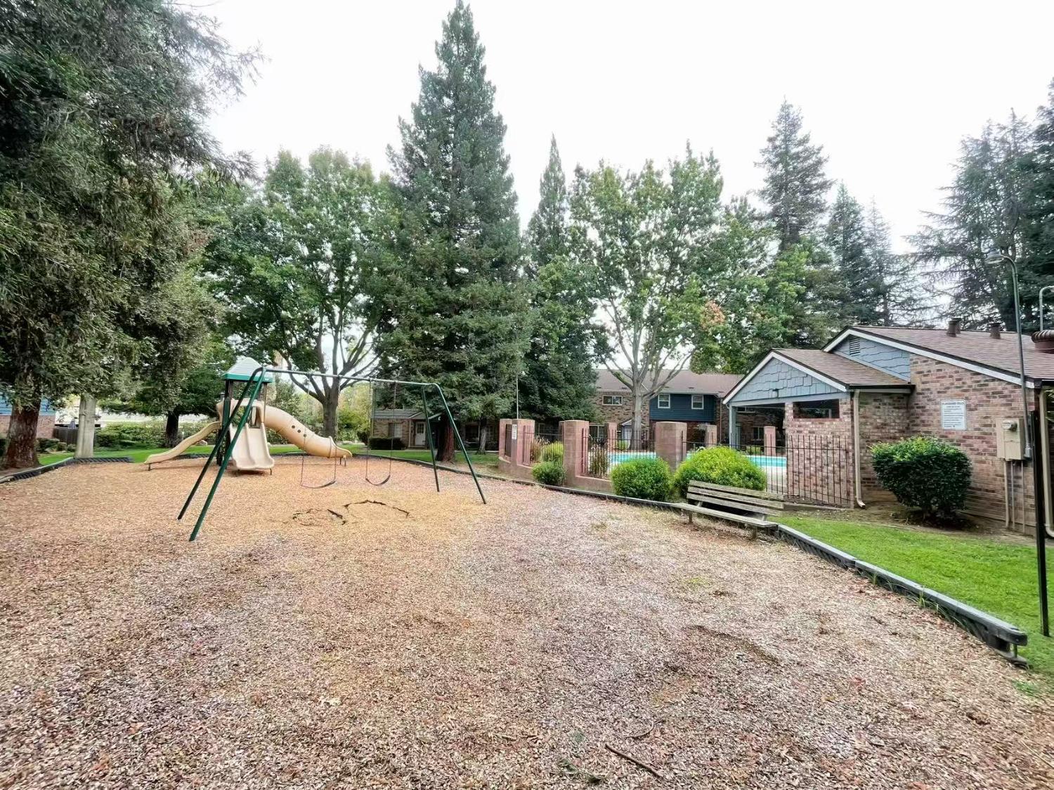 4016 Knoll Top Court Carmichael, CA 95608 - Photo 31 of 33 a view of a house with a backyard