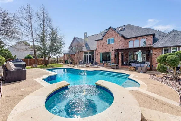 $8,500 | 911 Turnberry Lane, Southlake, TX 76092