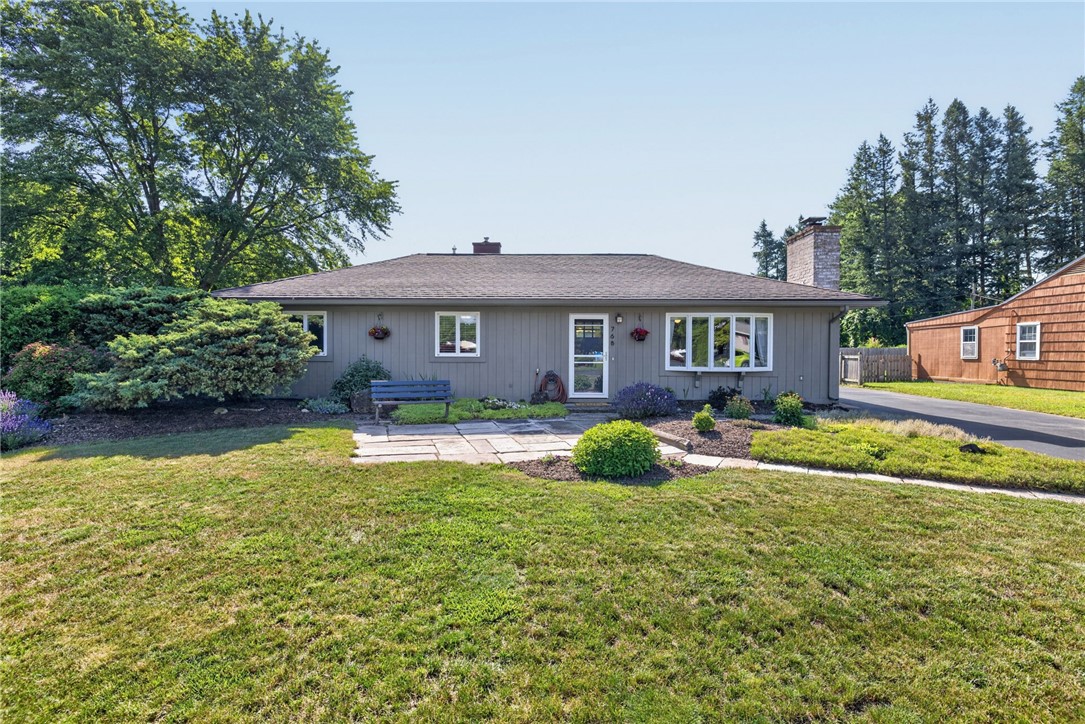 768 Dewitt Road Webster, NY 14580 - Photo 2 of 30