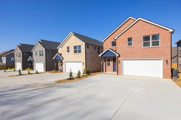 $2,500 | 449 Sand Hill Road, La Vergne, TN 37086