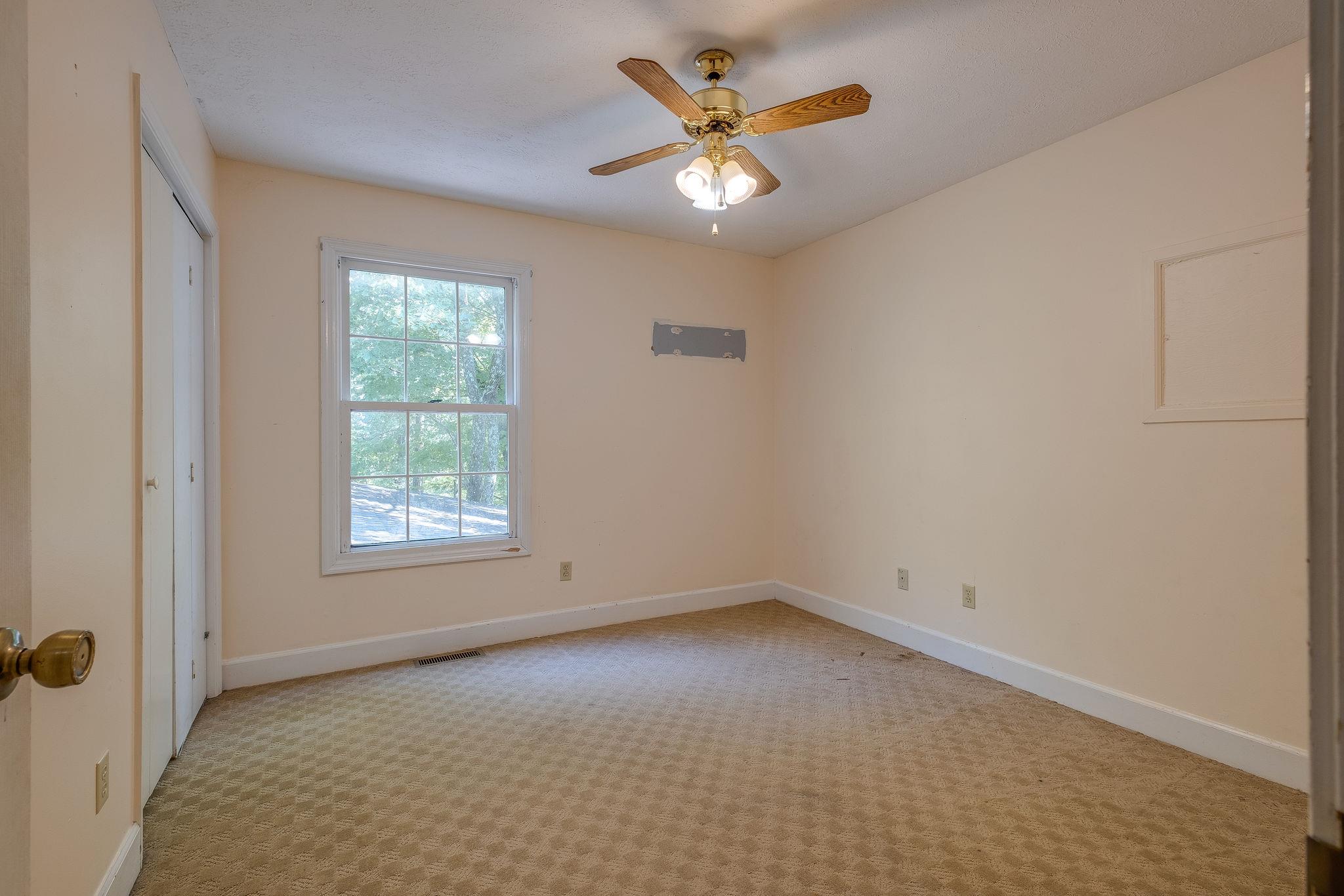 2683 Tinnin Road Greenbrier, TN 37073 - Photo 11 of 30 Gallery Image 11