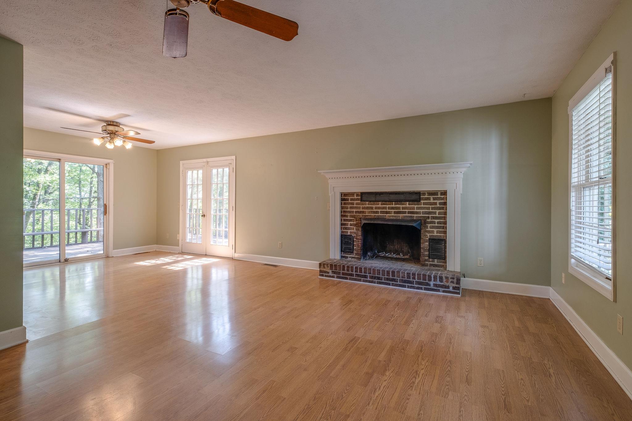 2683 Tinnin Road Greenbrier, TN 37073 - Photo 2 of 30 Gallery Image 2