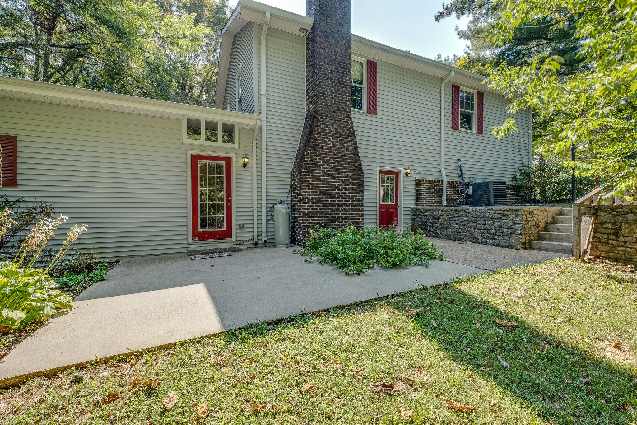 2683 Tinnin Road Greenbrier, TN 37073 - Photo 22 of 30 Gallery Image 22