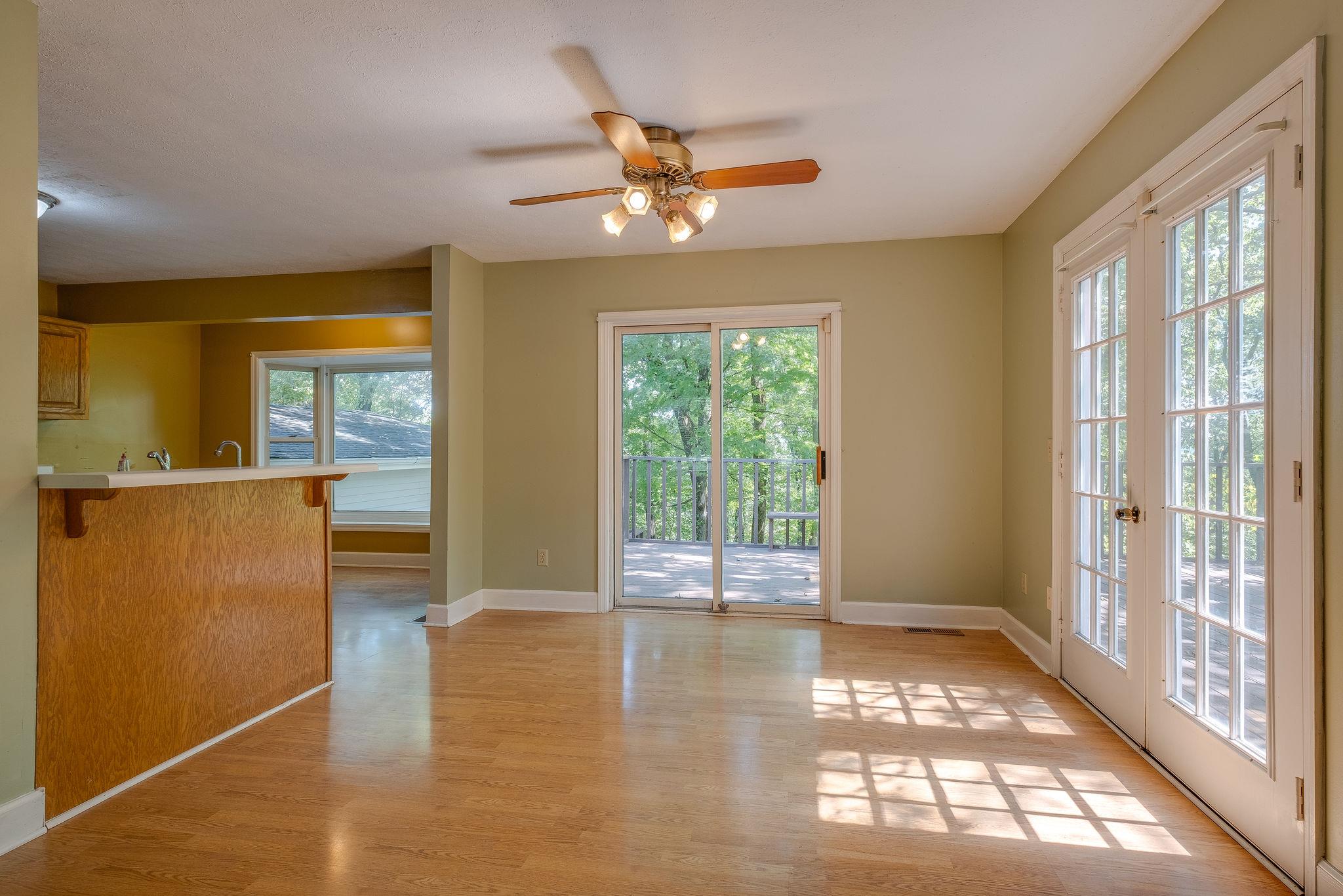 2683 Tinnin Road Greenbrier, TN 37073 - Photo 4 of 30 Gallery Image 4