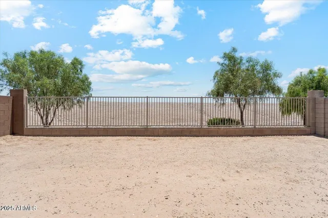 $295,000 | 18333 North Presley Lane, Maricopa, AZ 85138