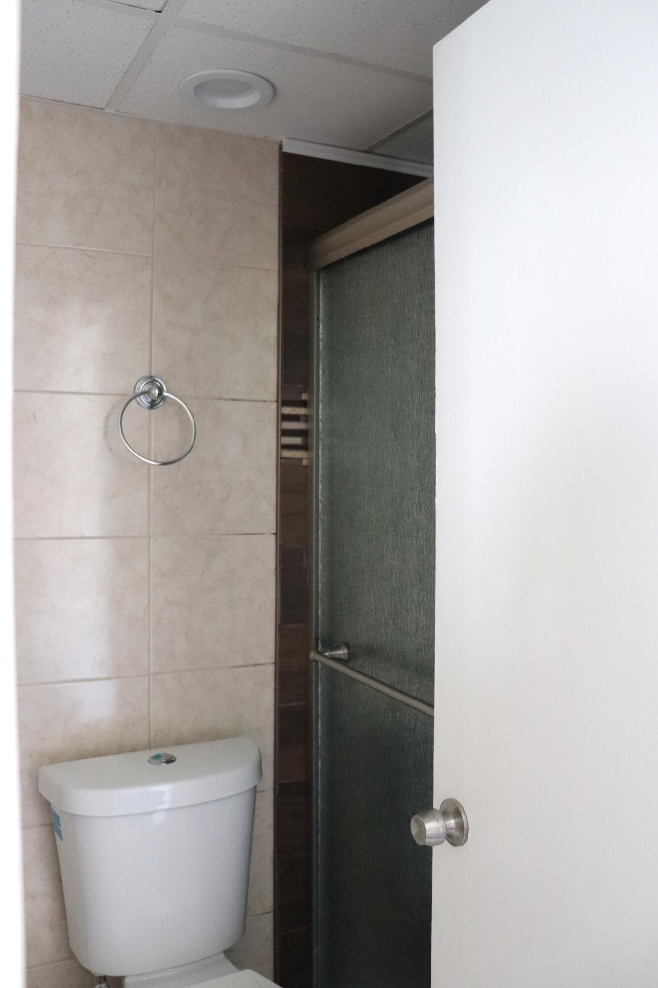 466 Capri G Delray Beach, FL 33484 - Photo 11 of 13 shower
