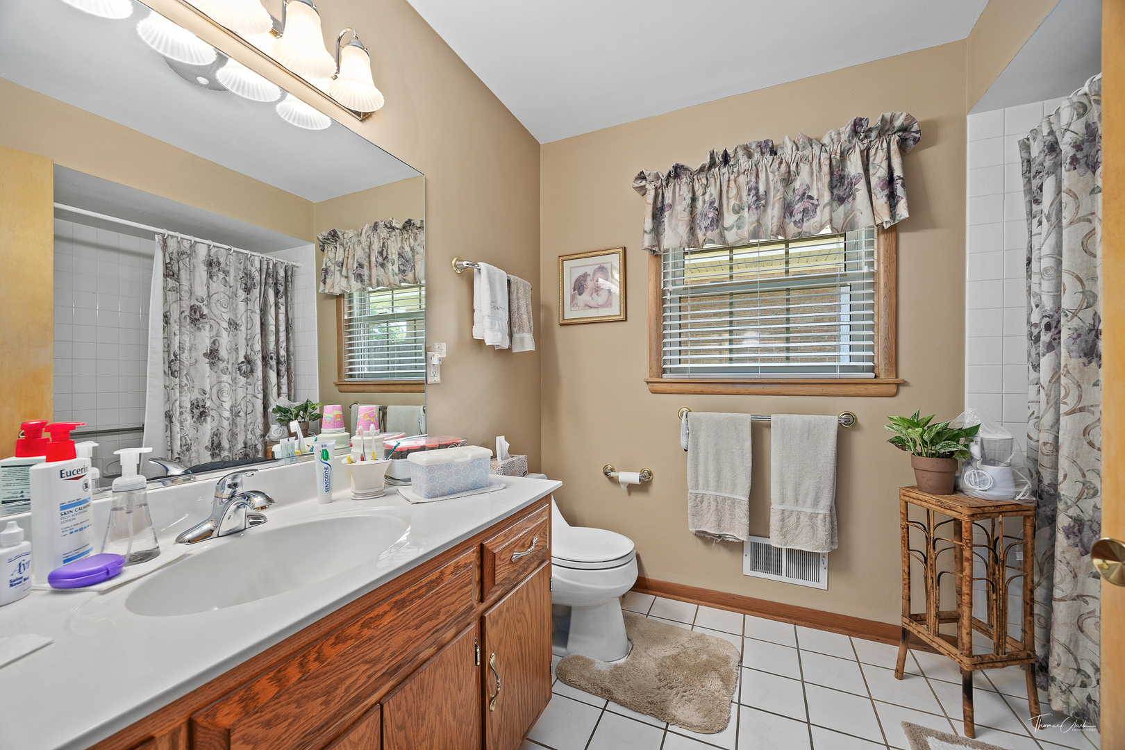 1304 Black Road Joliet, IL 60435 - Photo 17 of 31 Gallery Image 17
