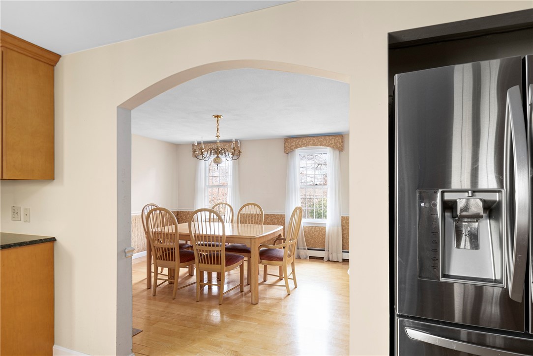 6 Hillside Road Cumberland, RI 02864 - Photo 16 of 38