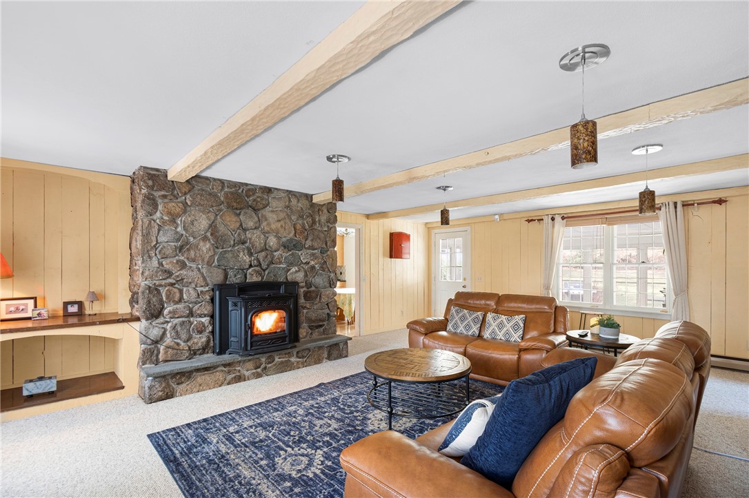 6 Hillside Road Cumberland, RI 02864 - Photo 4 of 38