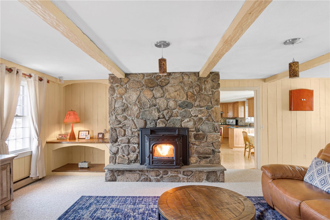 6 Hillside Road Cumberland, RI 02864 - Photo 5 of 38