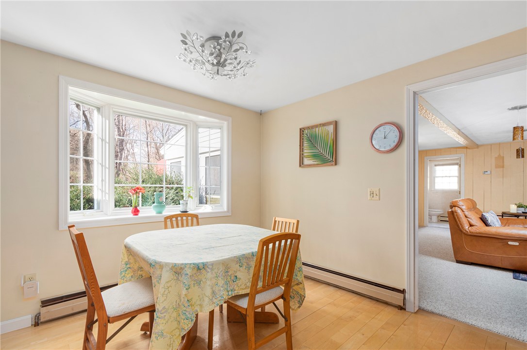 6 Hillside Road Cumberland, RI 02864 - Photo 9 of 38