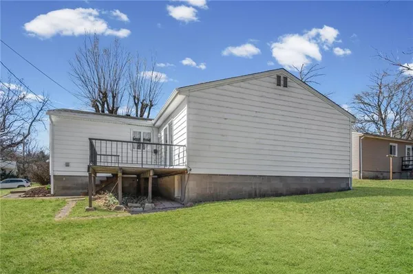$185,000 | 1205 Mound Drive, Atchison, KS 66002