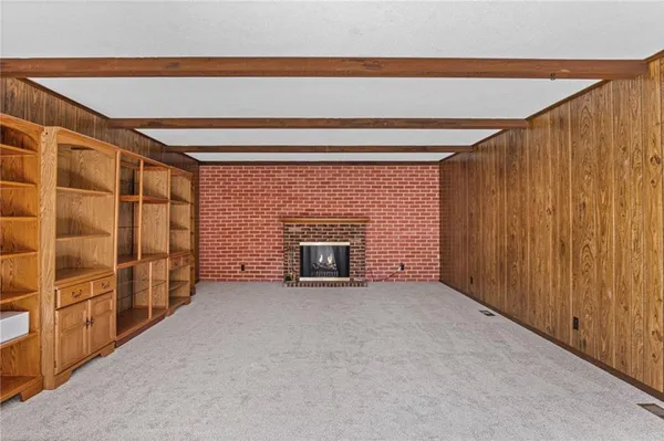 $185,000 | 1205 Mound Drive, Atchison, KS 66002