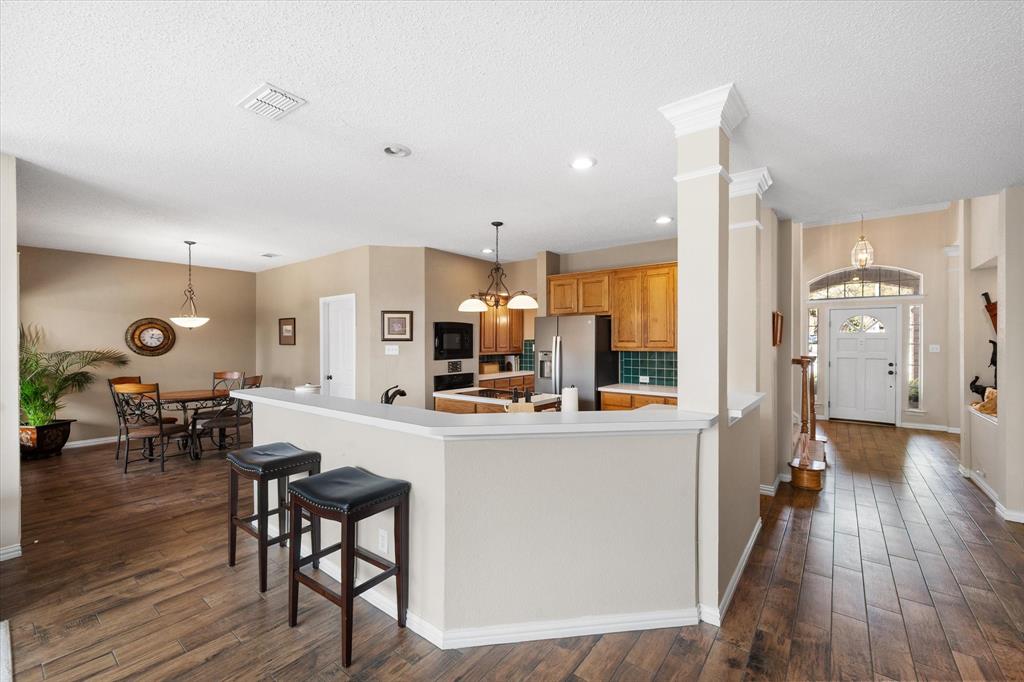 2800 Springbranch Court Grapevine, TX 76051 - Photo 17 of 36