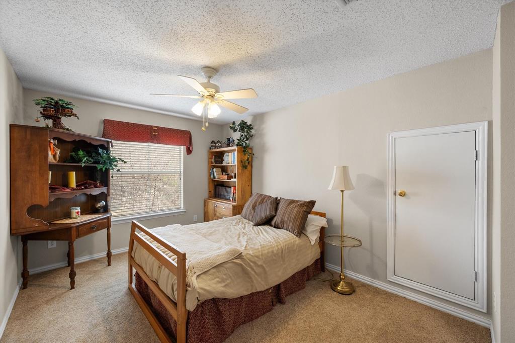 2800 Springbranch Court Grapevine, TX 76051 - Photo 26 of 36