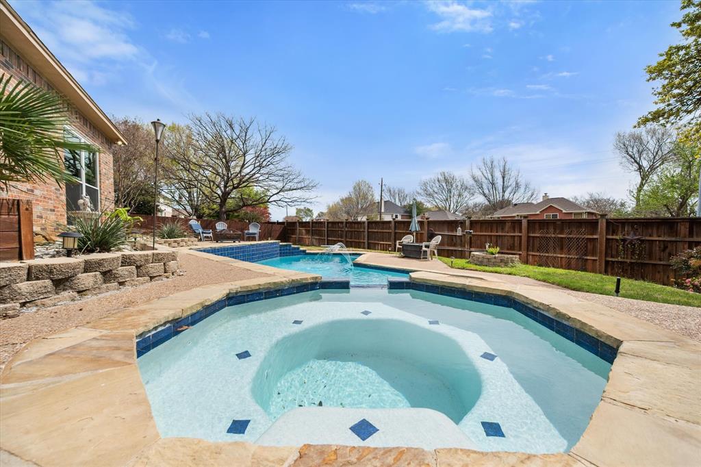 2800 Springbranch Court Grapevine, TX 76051 - Photo 29 of 36