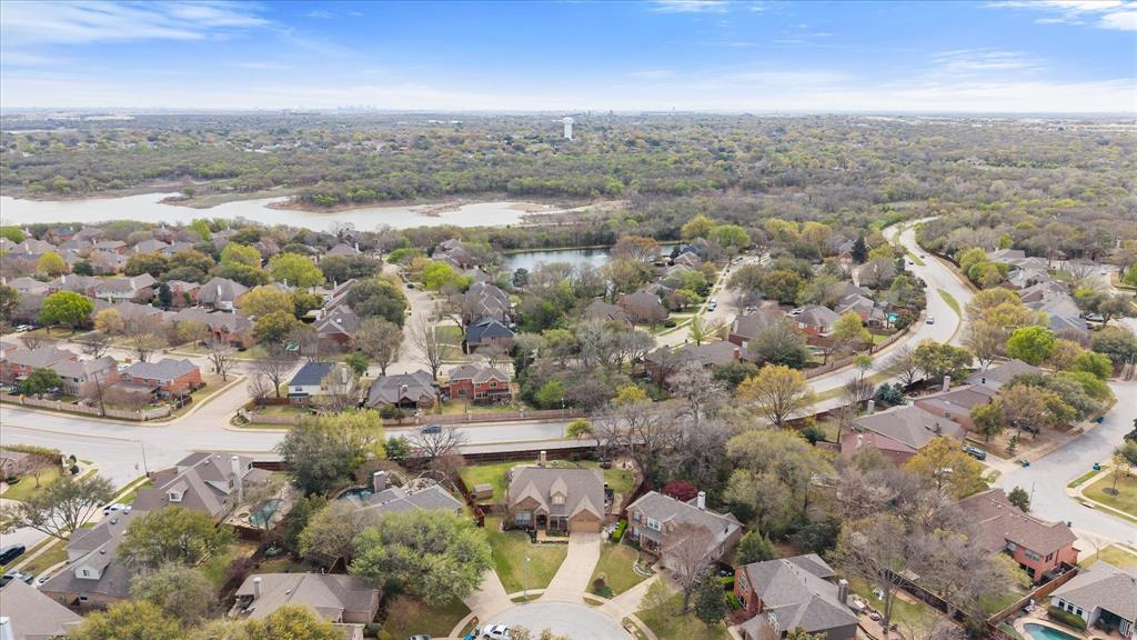 2800 Springbranch Court Grapevine, TX 76051 - Photo 4 of 36