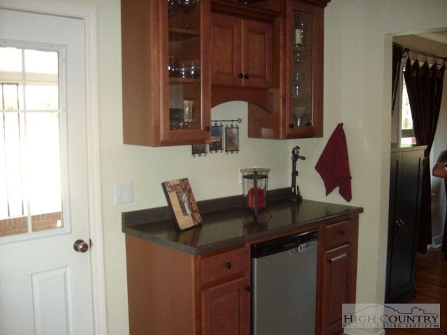 3036 Old Jonas Ridge Road Newland, NC 28657 - Photo 3 of 34 Gallery Image 3
