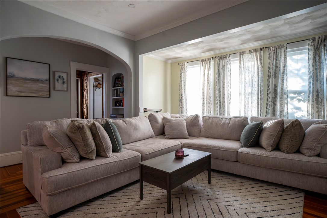 530 Post Road Warwick, RI 02888 - Photo 3 of 19 Gallery Image 3