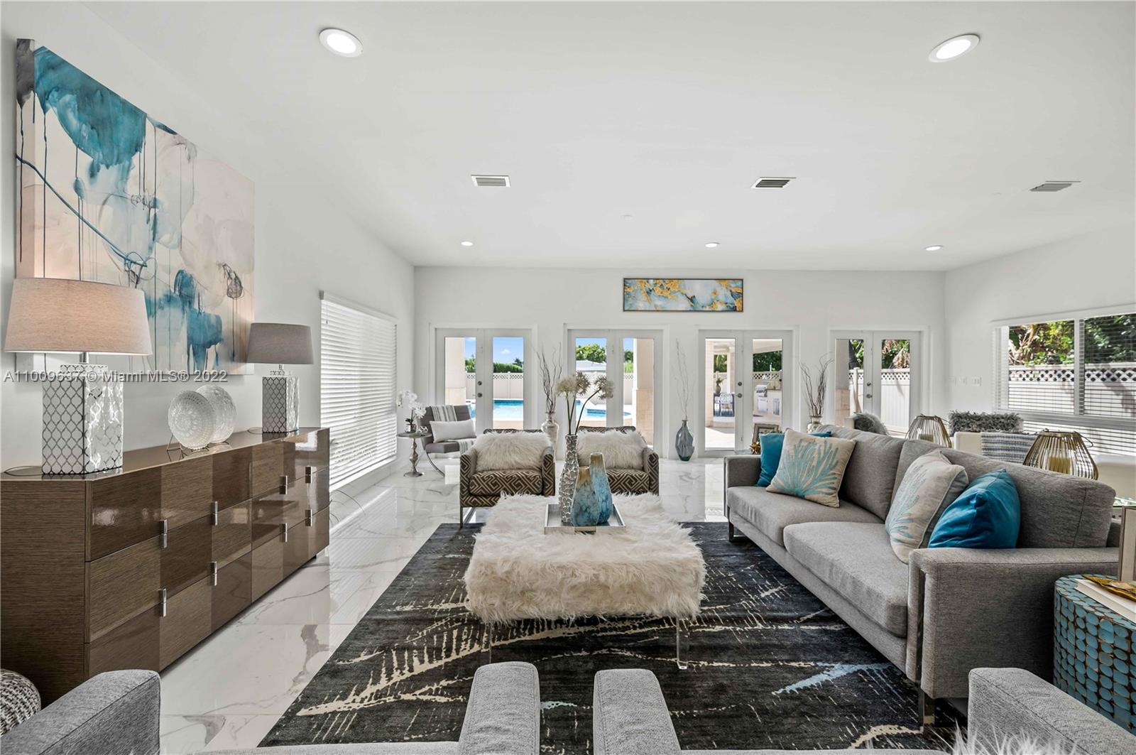 1700 Cleveland Road Miami Beach, FL 33141 - Photo 16 of 60