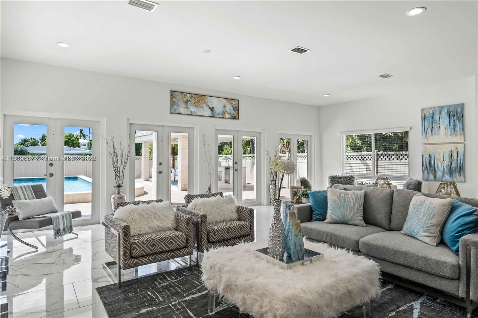 1700 Cleveland Road Miami Beach, FL 33141 - Photo 19 of 60