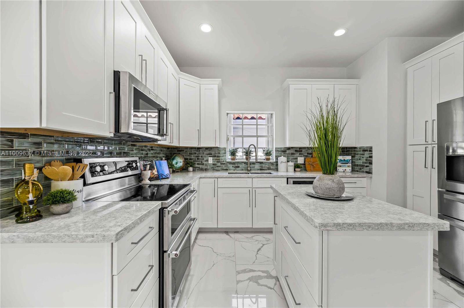 1700 Cleveland Road Miami Beach, FL 33141 - Photo 10 of 60