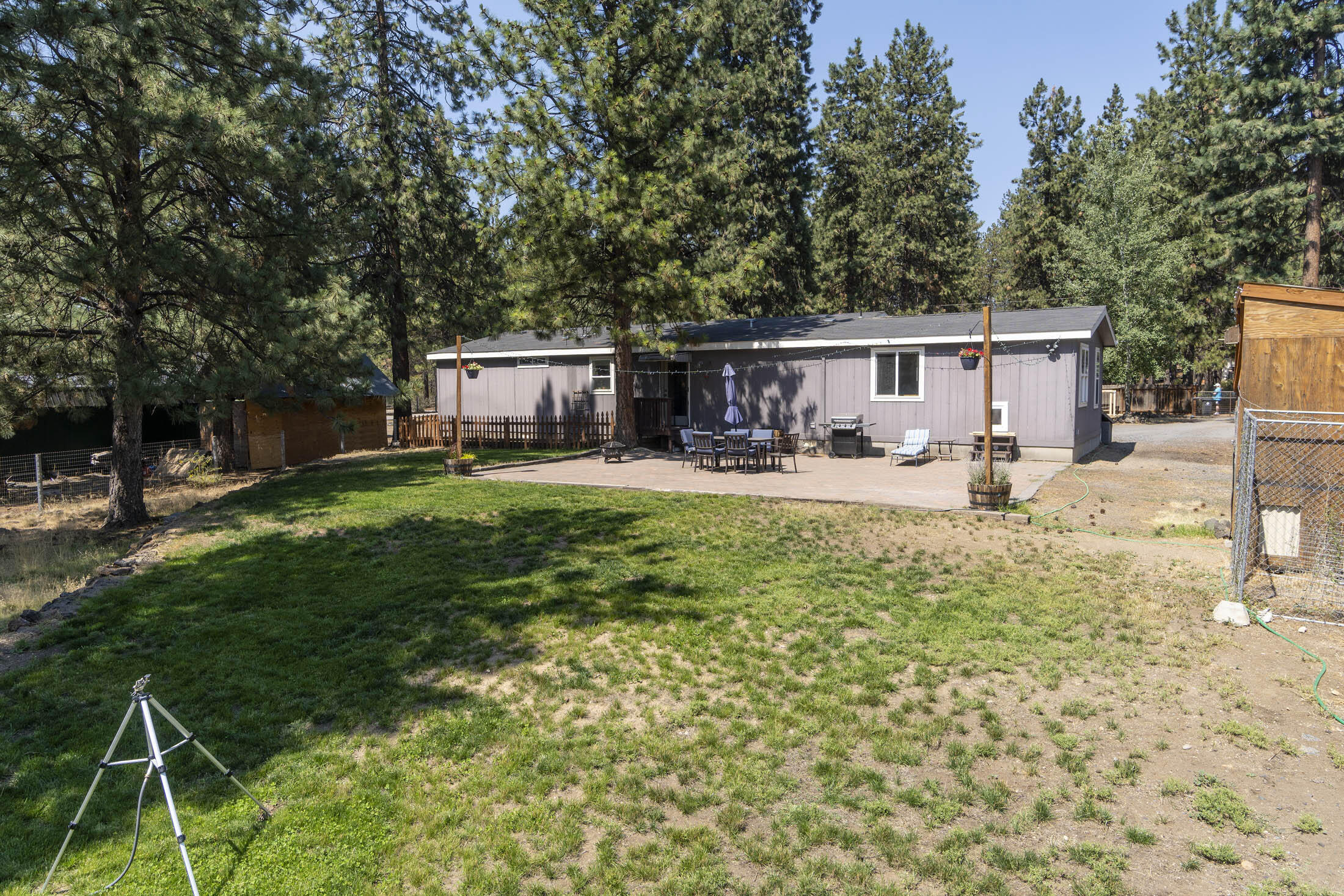 19225 Cherokee Road Bend, OR 97702 - Photo 21 of 29 19225 Cherokee Ln_0081 copy