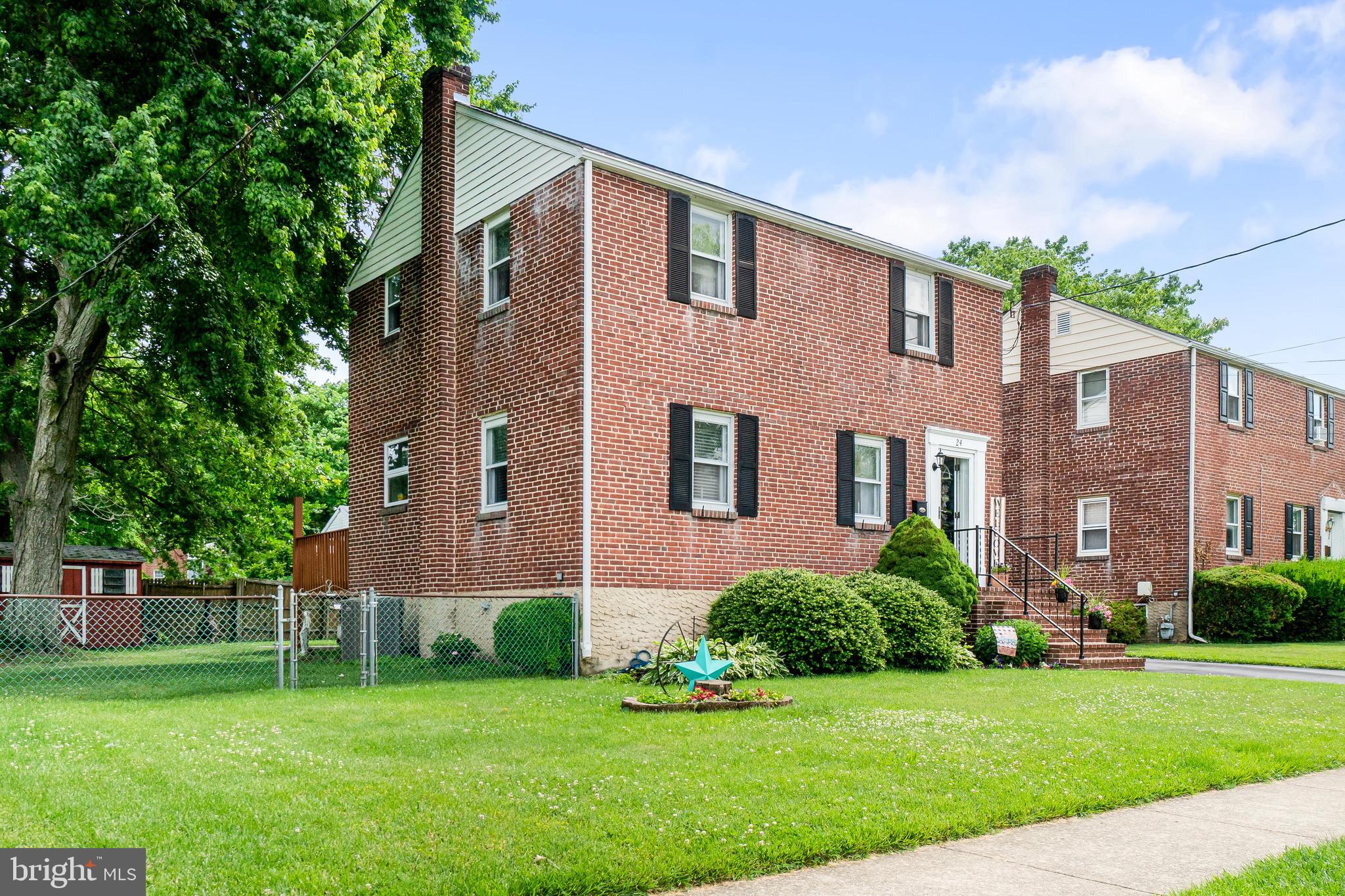 24 Vilone Road Wilmington, DE 19805 - Photo 2 of 26 Gallery Image 2