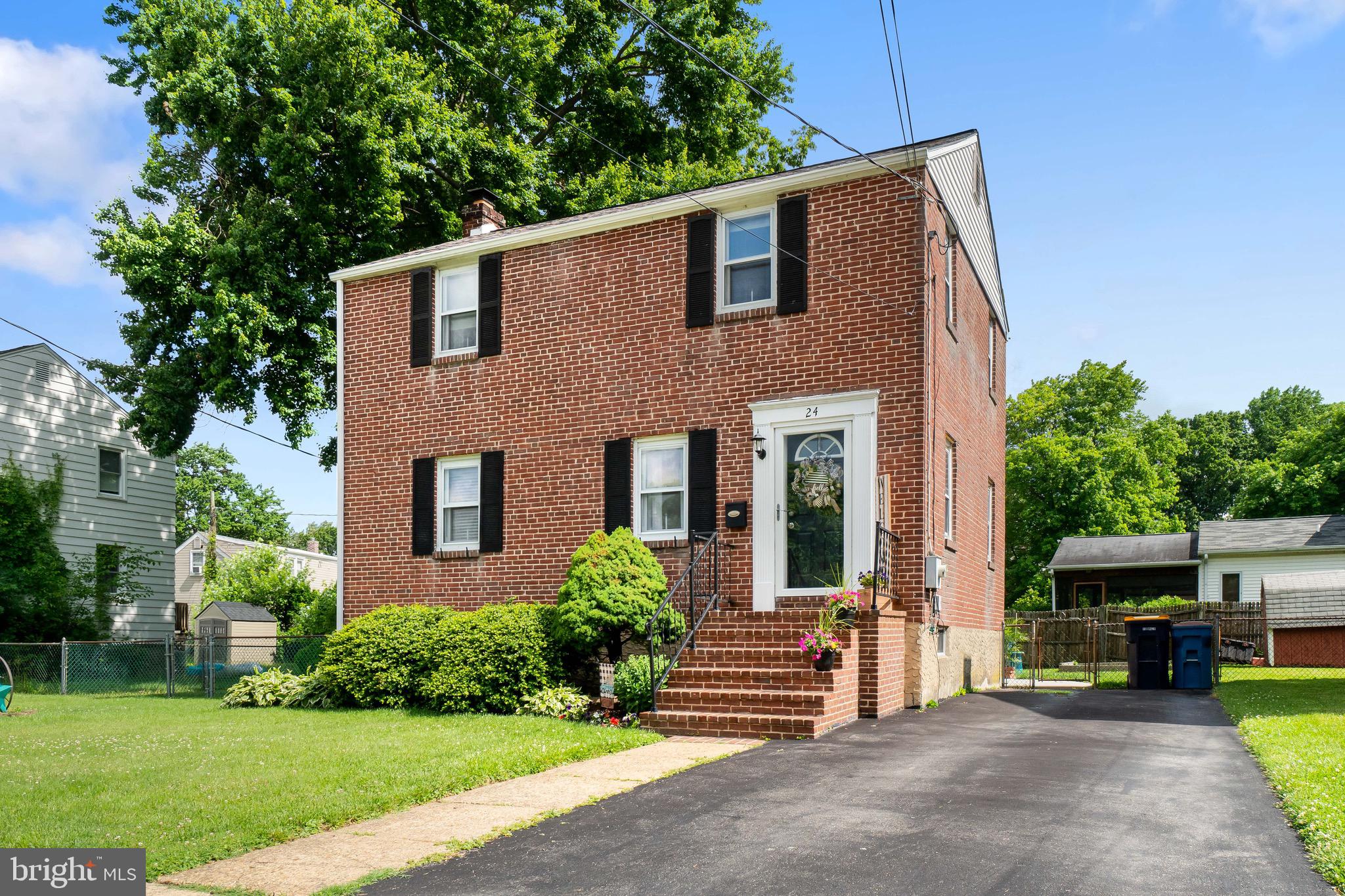24 Vilone Road Wilmington, DE 19805 - Photo 3 of 26 Gallery Image 3