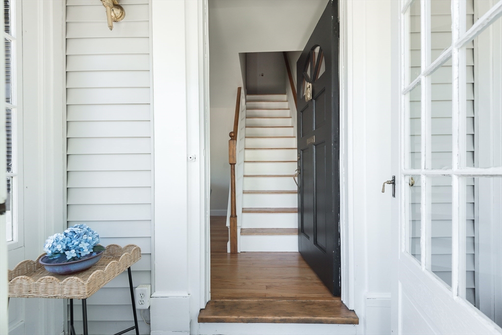 4 Inverness Road Arlington, MA 02476 - Photo 2 of 38