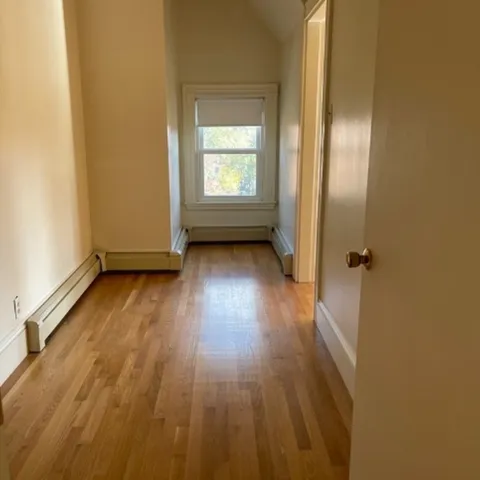 $2,900 | 92 Thurston Street, Unit 3, Somerville, MA 02145