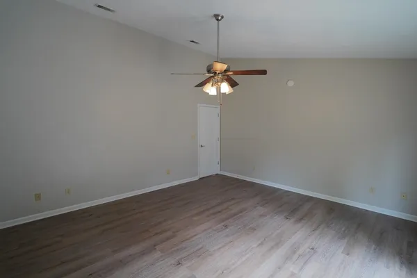 $2,600 | 1908 Wagon Wheel Circle East, Tallahassee, FL 32317