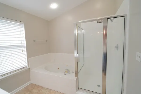 $2,600 | 1908 Wagon Wheel Circle East, Tallahassee, FL 32317